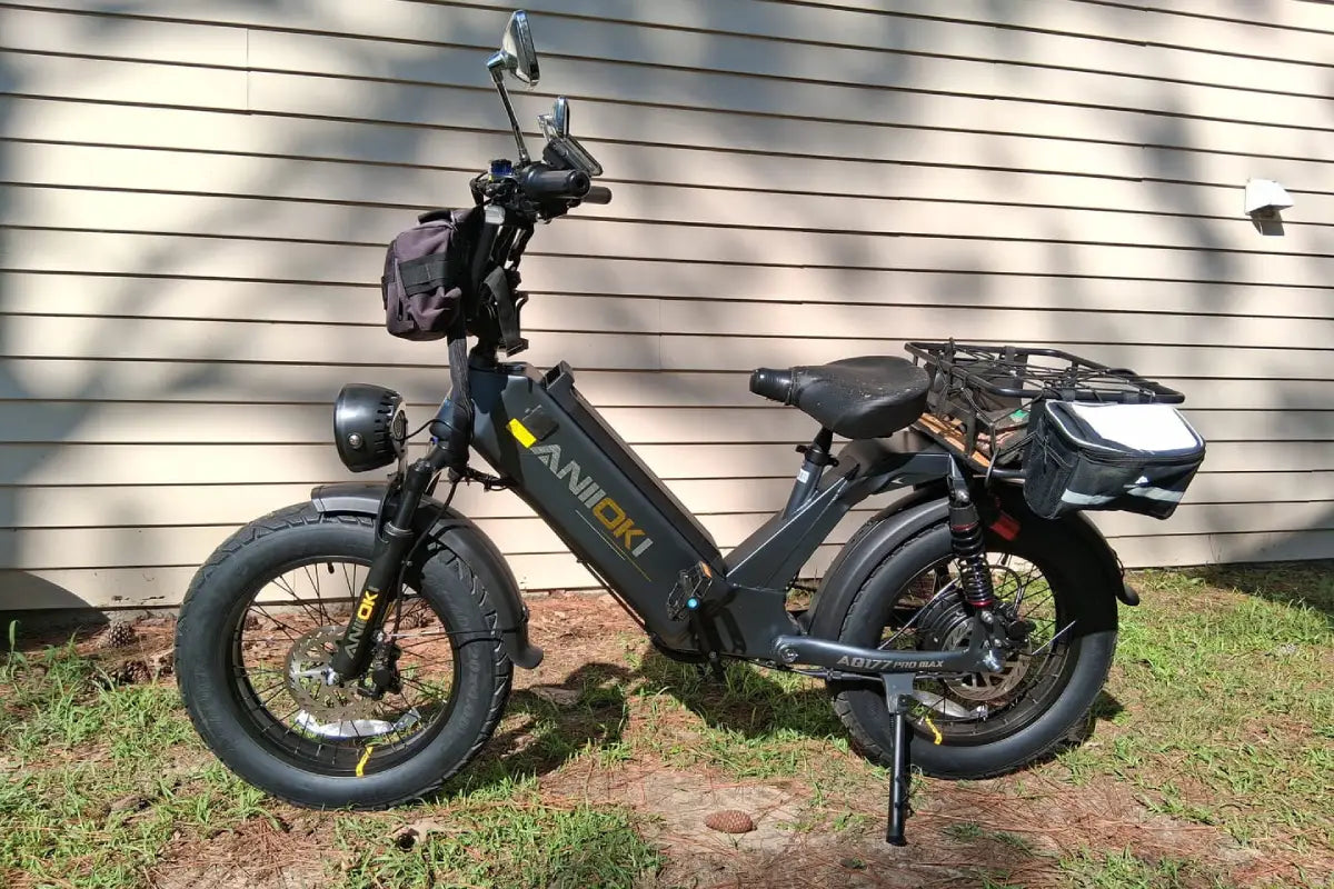 E-bike vs E-scooter: 8 Real-World Differences That Matter Most